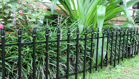 garden border fence