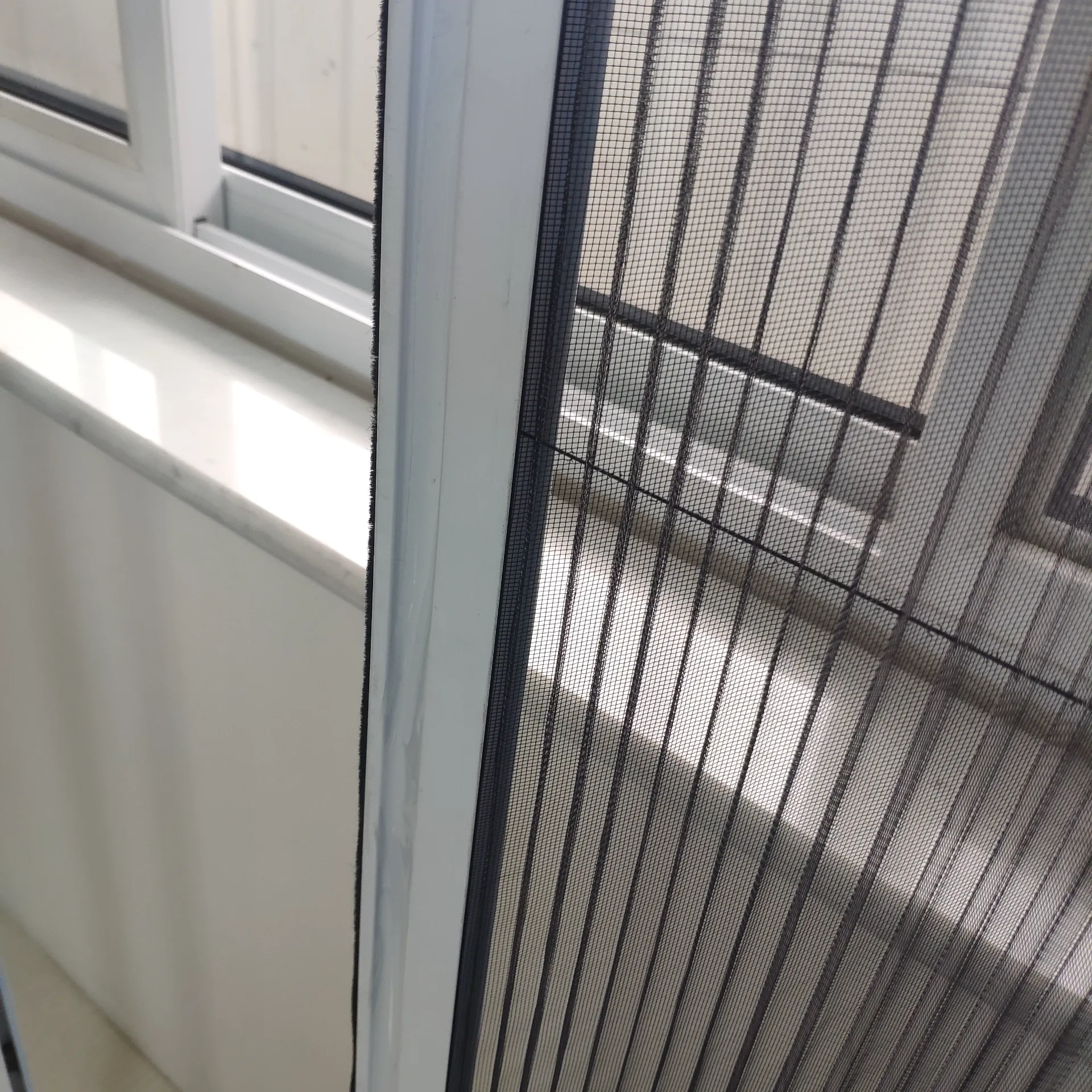 Folding Screen Door Detail 3
