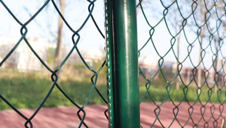 chain link fence gates