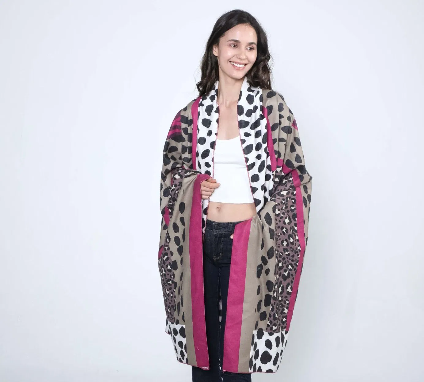 Ladies Fashion Spun Silk Screen Printing Square Scarf