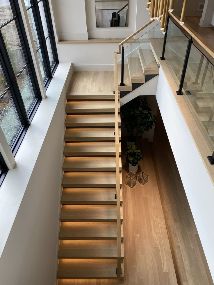 Functional Beauty Seen in Perfect Quality Modern Design Custom Made Hot Selling Straight Stair