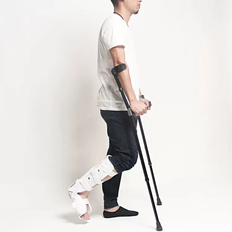 Rehabilitation Forearm Crutches Adjustable Aluminum Arm Crutches