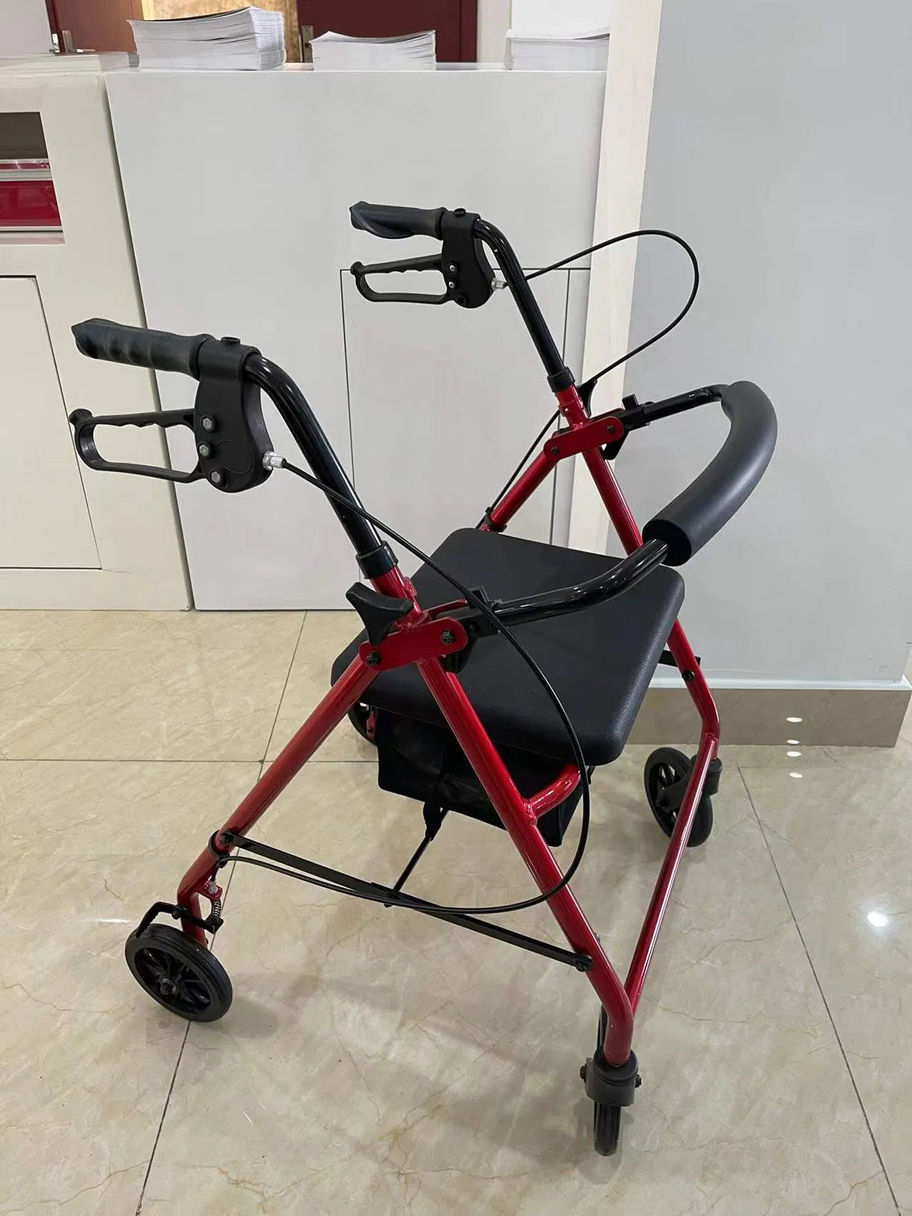 Hot Selling 4 Wheels Folding Rollator Walker with Seat for The Elderly