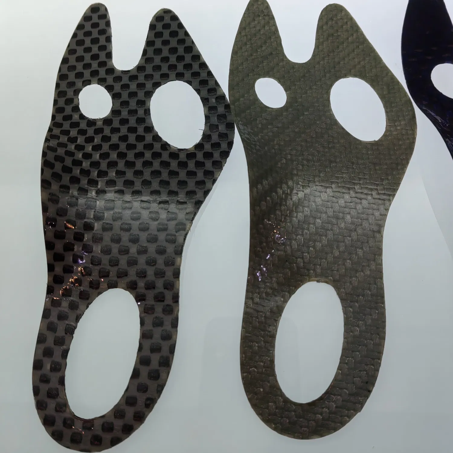 Sports Shock Absorption Glass &amp; Carbon Fiber Hybrid Supporting Insoles for Sneakers
