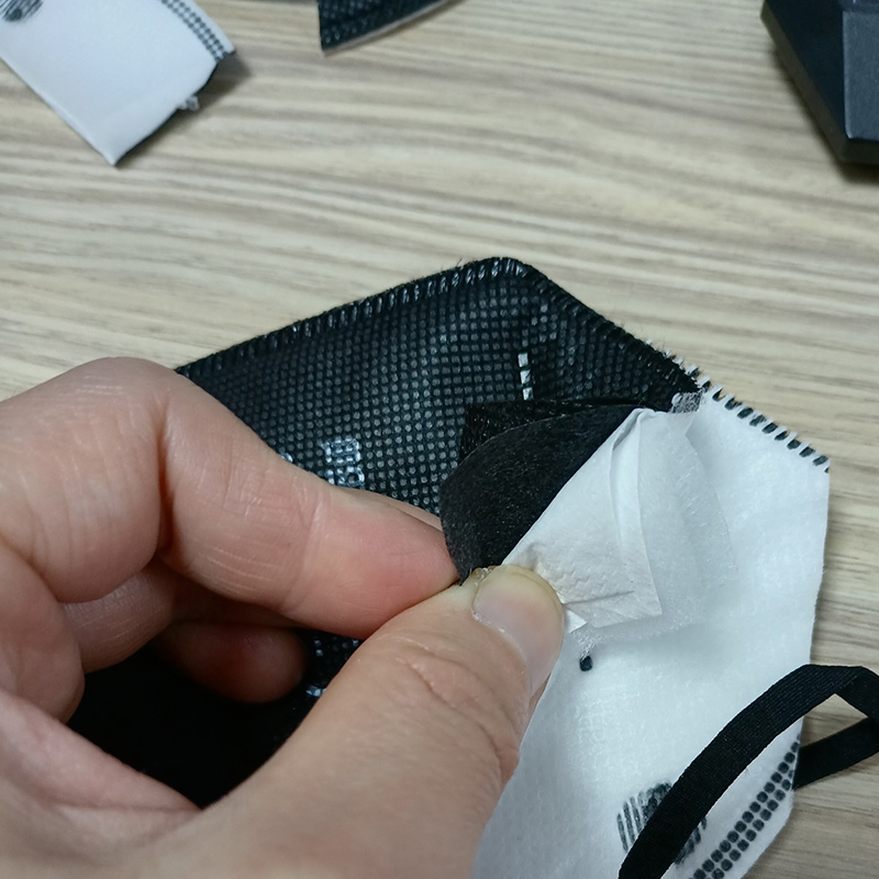 Protective Non Woven Disposable Earloop Respirator 95% PPE N95 Mask