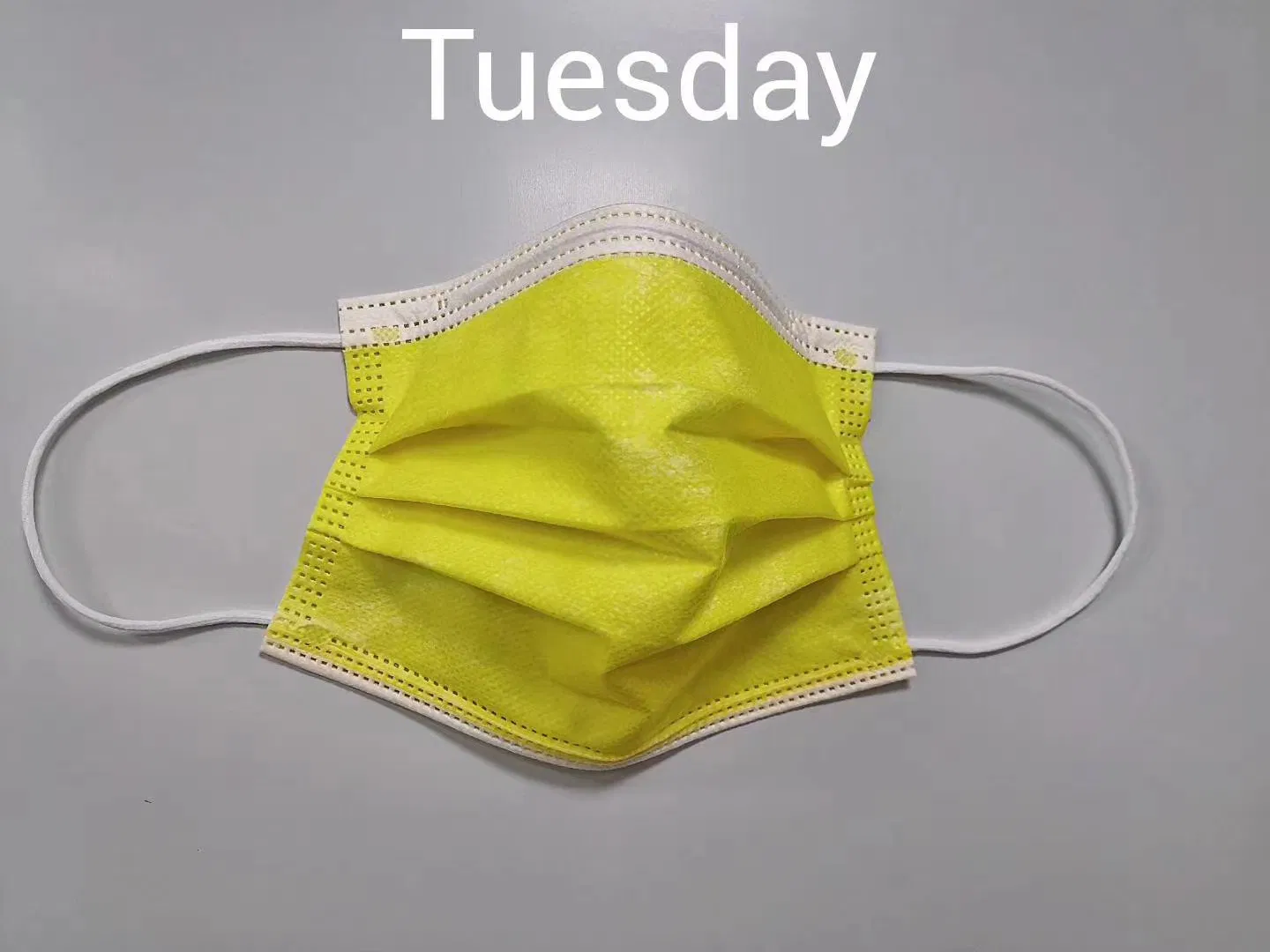 En14683 Type I II Iir Surgical Mask with Bfe Pfe 98