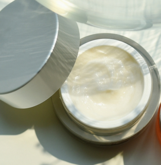 Yuking VP/VA64S cosmetic raw materials - Premium Film Former &amp; Fixative for Hair Care