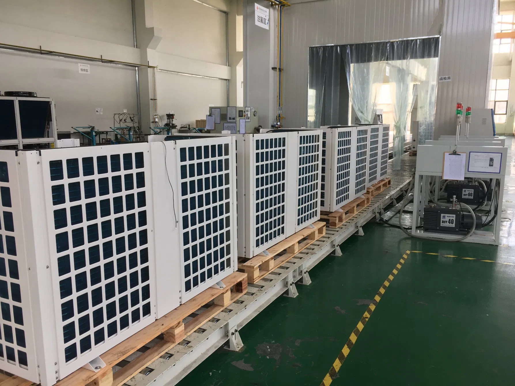 Commercial Use Heat Pump Water Heater for Large Buildings 12kw-165kw