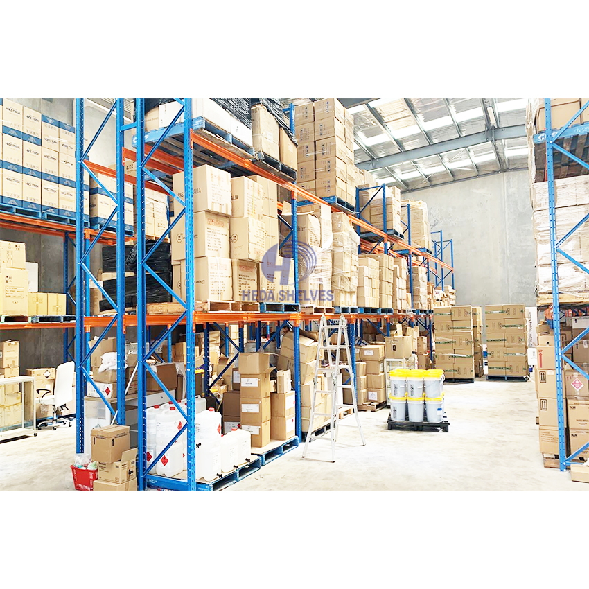 Heavy Duty Racking Storage Shelves Systems Stacking Units Metal Rack Warehouse Steel Pallet Racking High Load-Bearing Capacity