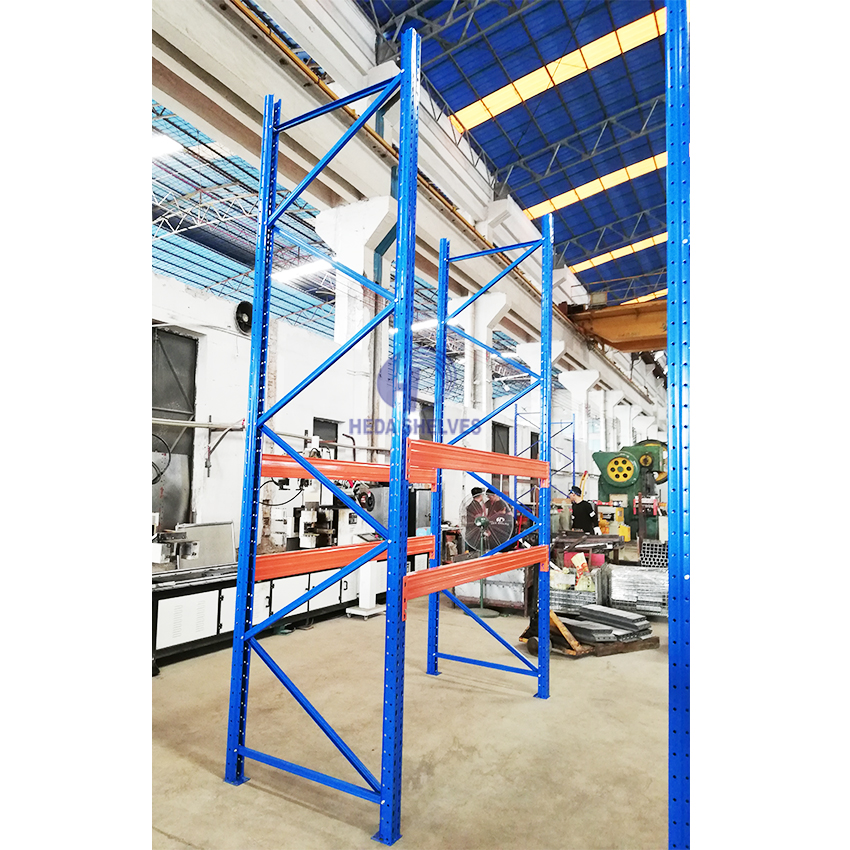 Heavy Duty Pallet Rack System with Beam Load Capacity of 1000kg-5000kg Per Level  Industrial Warehouse Storage Steel Pallet Rack