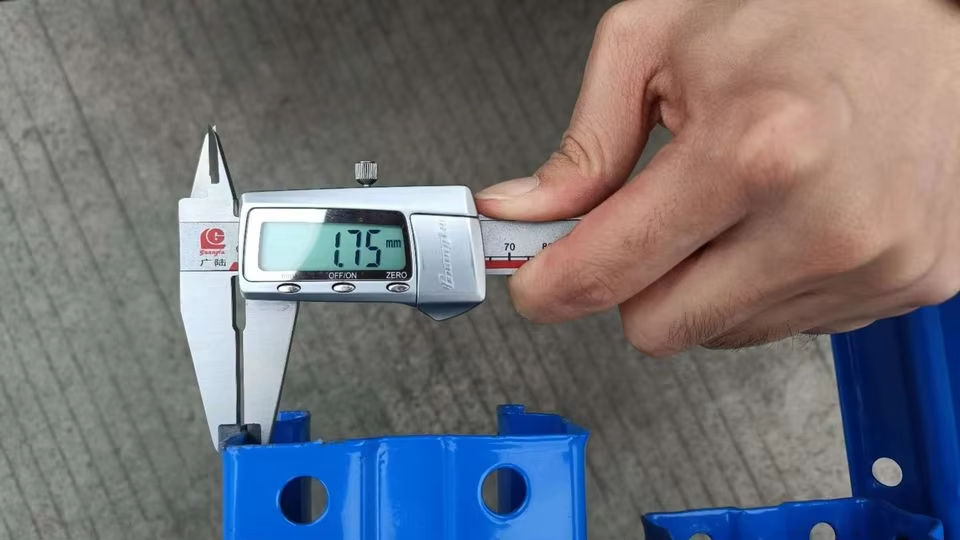Caliper measurement tool for precision racking quality control