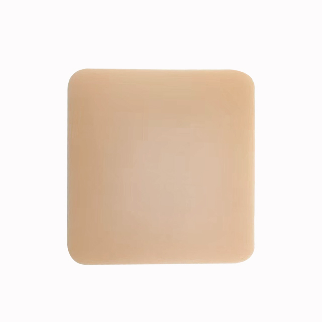 10X10cm ضمادات جروح ذات حواف ناعمة لاصقة ذاتيًا من رغوة السيليكون