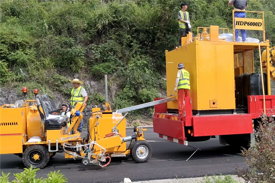 China China Road Marking Machine / Road Marker / Line Painting Suppliers - High-Quality Factory Equipment Supplier, Suppliers
