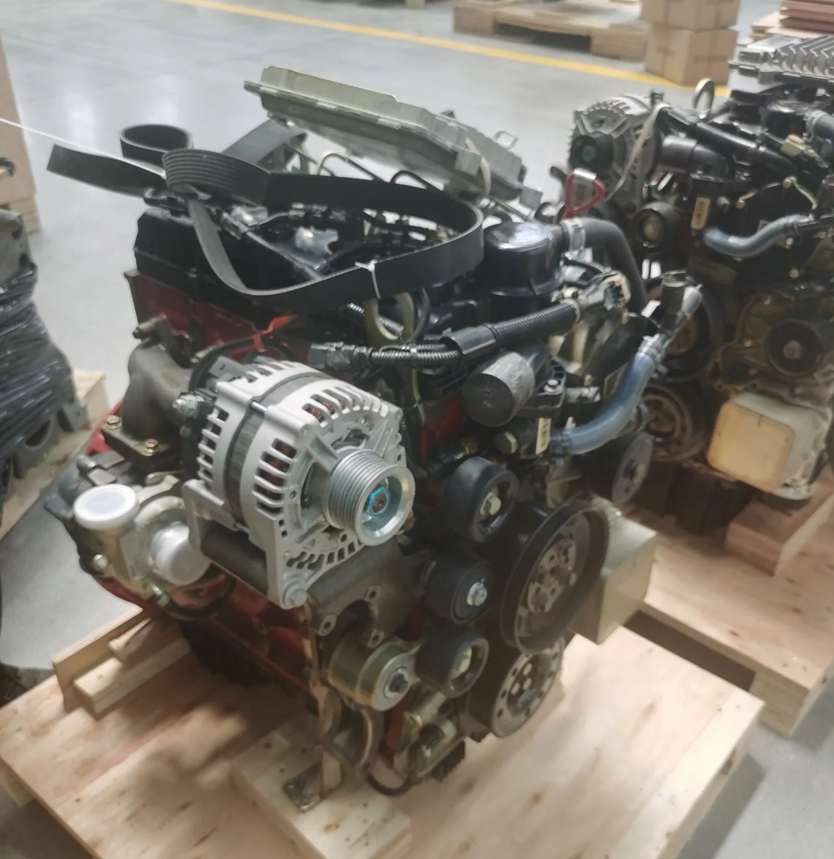 Isf2.8 فوتون 4 أسطوانات 129HP شاحنة صغيرة بمحرك ديزل سيارة تجميع محرك