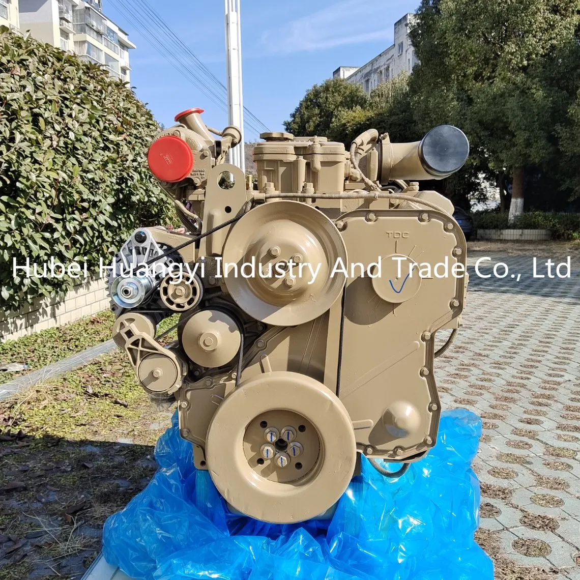 محرك حافلة جديد خطي 6-Cylinder 8.9L محرك ديزل مزود بشاحن توربيني ومبرد Qsl9 لمحركات الحفارات واللودرات والمركبات التجارية