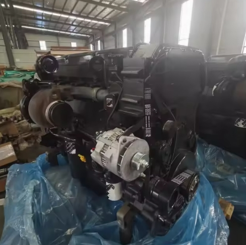 تجميع محرك الديزل للمركبات التجارية 600HP محرك Qsx15 محرك للآلات الثقيلة