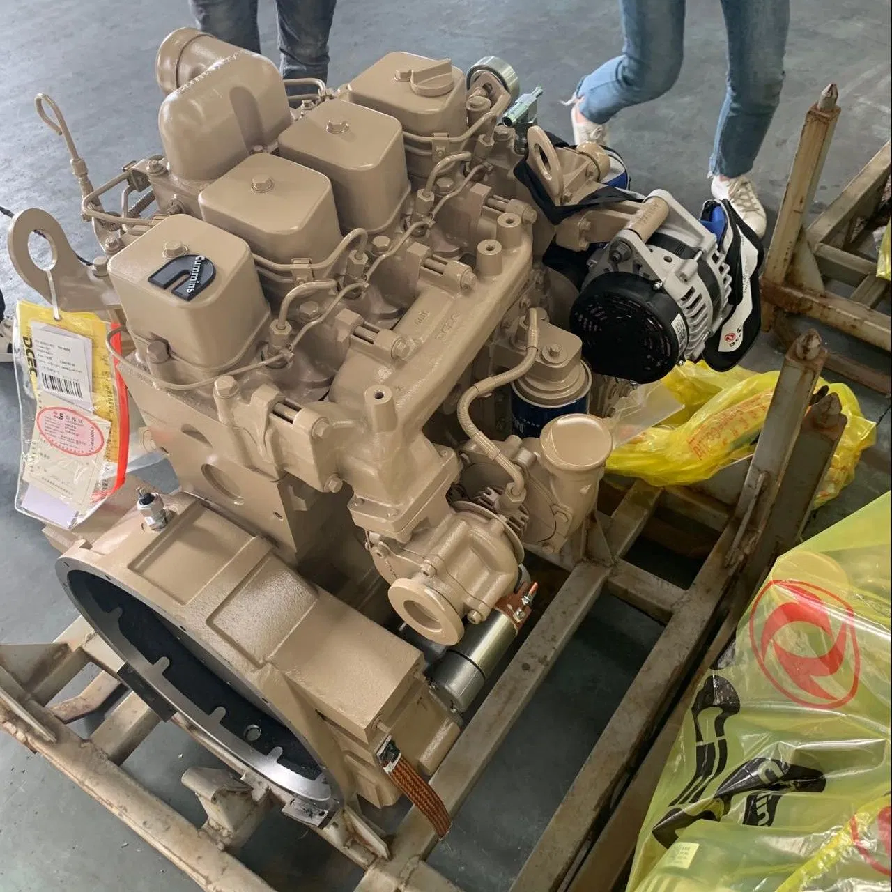 محرك ديزل صغير من ديسك Eqb3.9 125HP 140HP حافلة شاحنة جرار سيارة بيك أب مجموعة محرك ديزل مستعملة