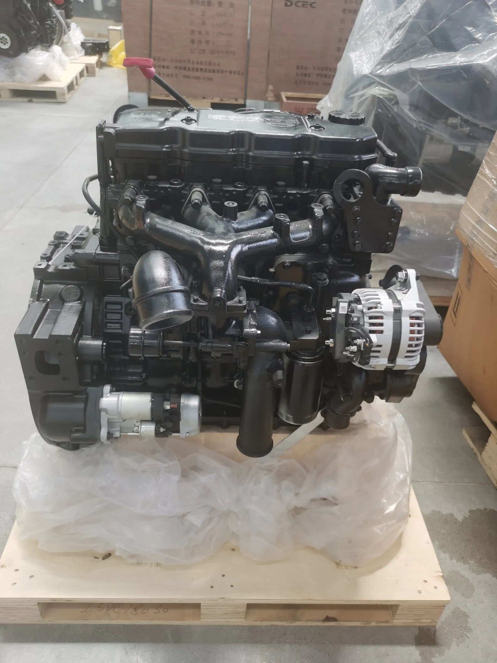 علامة ديسك غير القياسية من الصين 180HP@3000rpm 4 أسطوانة صغيرة محرك ديزل متحكم فيه بواسطة ECM 4.5L محرك توربو لسيارة سباق سريعة