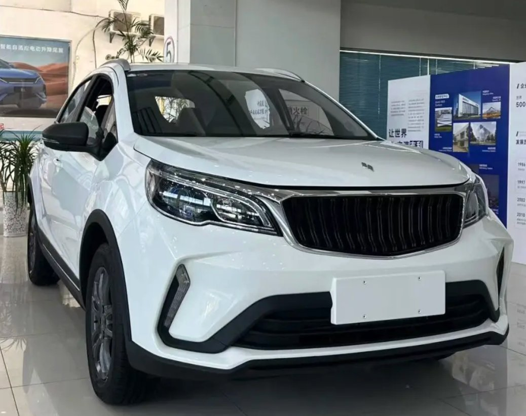 X3 برو ستوك رخيص 5-Door SUV - 210 كم/س محرك بنزين