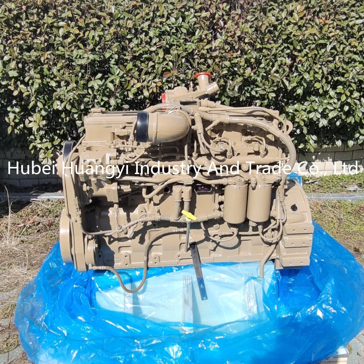 محرك حافلة جديد خطي 6-Cylinder 8.9L محرك ديزل مزود بشاحن توربيني ومبرد Qsl9 لمحركات الحفارات واللودرات والمركبات التجارية