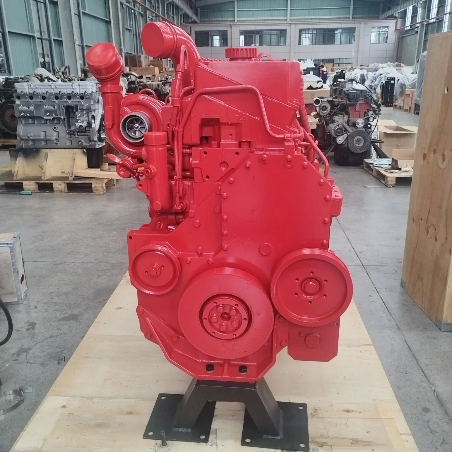 محرك كامل مصنع الصين Xcec M11 10.8L CPL3282 324kw@1900rpm ISM11e5 مركبات تجارية جرار محرك ديزل يورو V