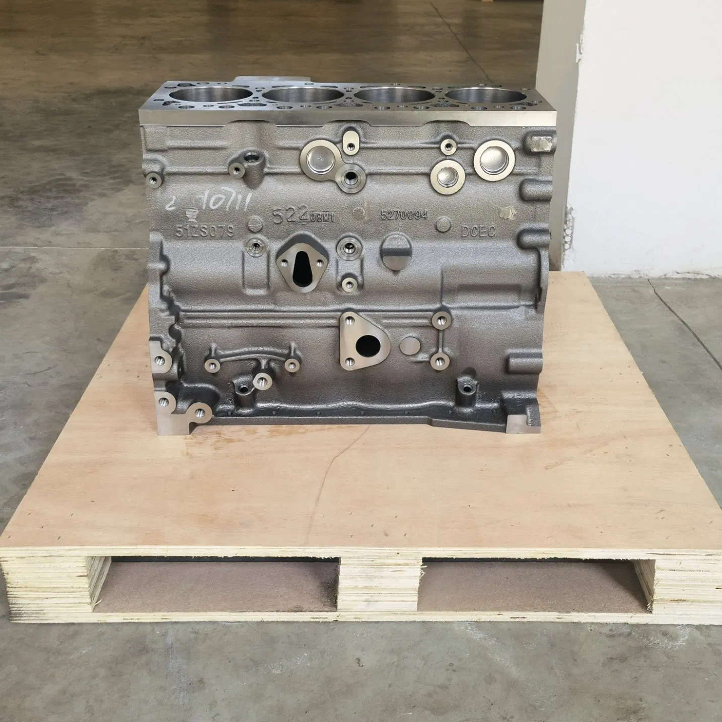 الآلات 4.5L أجزاء محرك الديزل Qsb4.5 كتلة الأسطوانة 4955284 4934322 5405075