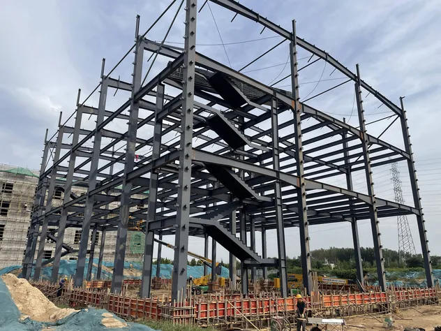 Edifícios Residenciais de Aço Modular