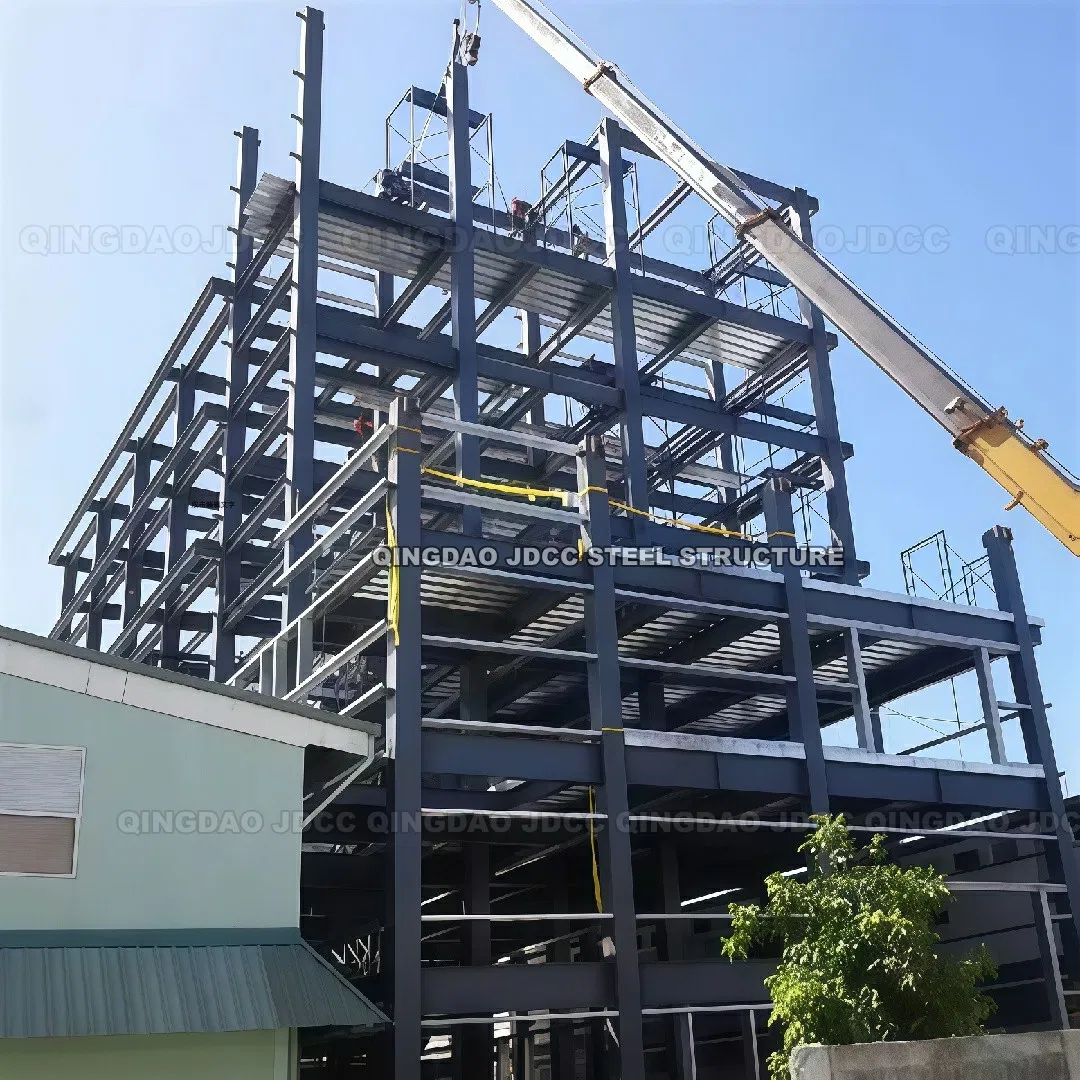 Personalize o edifício modular industrial pré-fabricado em estrutura de aço da Qingdao Jdcc, contratado para construção geral turnkey de armazém e apartamento