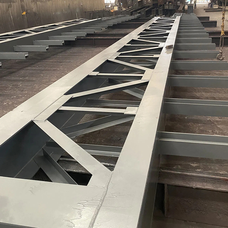 Edifício de Estrutura de Aço Prefabricado Pintado - Estrutura Modular Durável com Alta Capacidade de Carga para Fabricação e Armazém