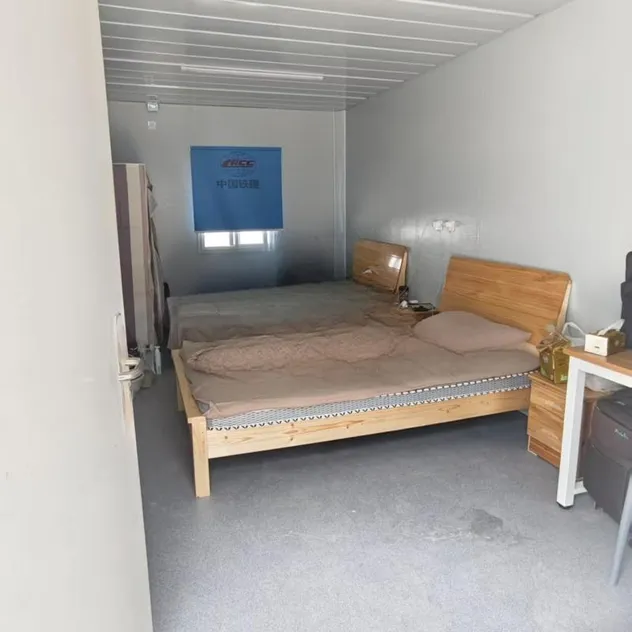 Caixa de embalagem dobrável rápida, edifício residencial modular em forma de Z, isolante e à prova d'água