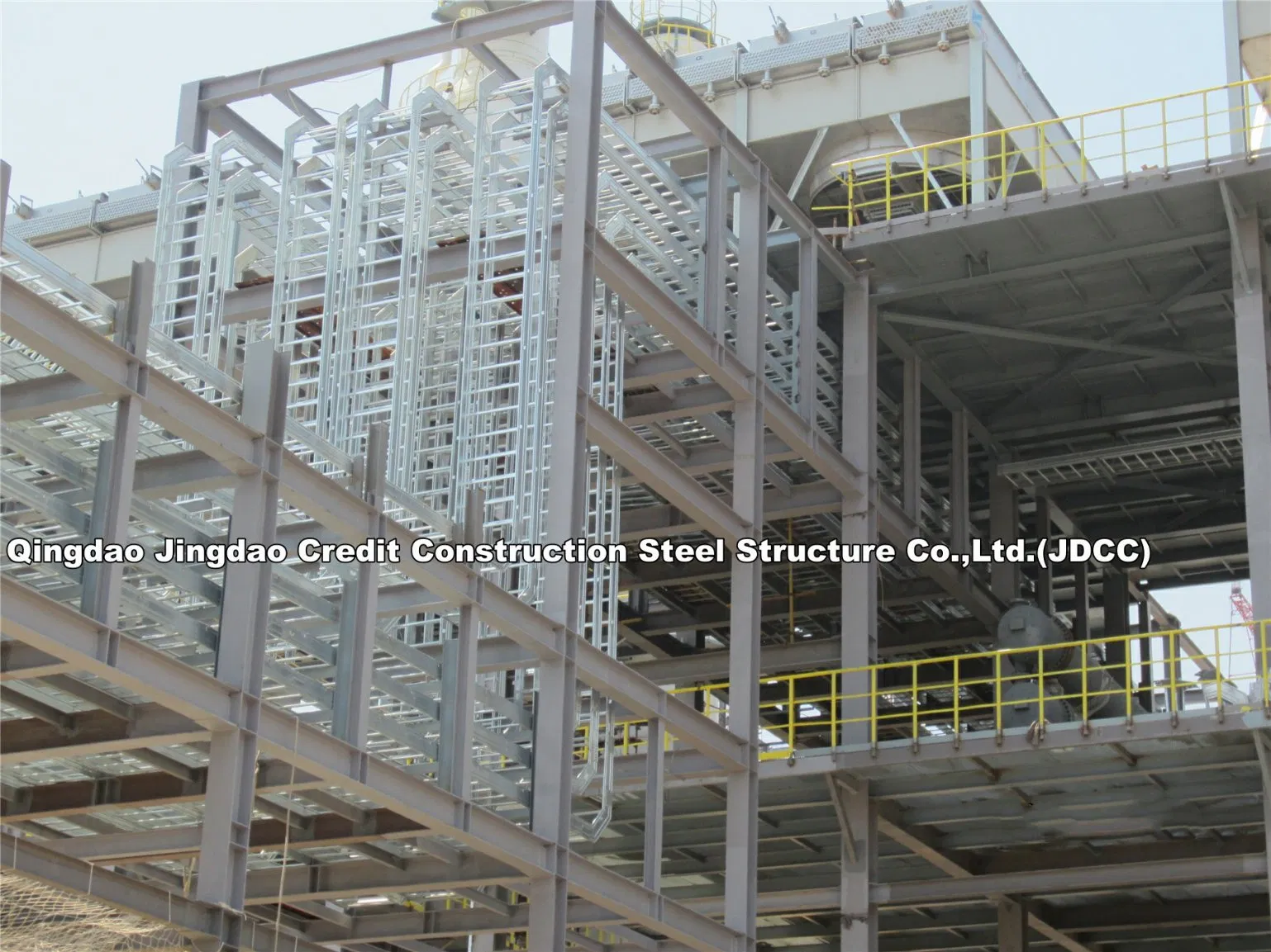 Personalize o Contratante Geral de Construção Turnkey do Edifício de Apartamentos de Estrutura de Aço Prefabricado Jingdao em Qingdao, Módulos Prefabricados em Estoque na China