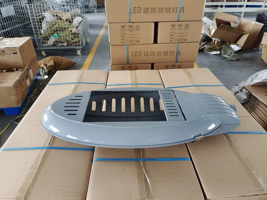 Lâmpada de Jardim Solar com Sensor de Movimento