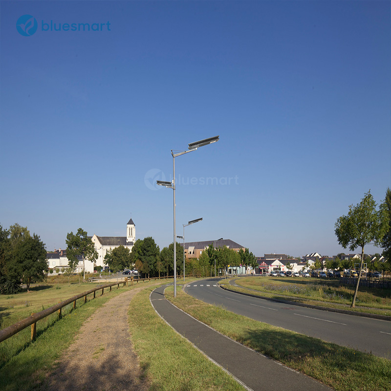 Iluminação Solar LED Inteligente Luz Solar com Sensor de Movimento Luz de Poste Solar Luz de Estrada Lâmpada de Rua LED