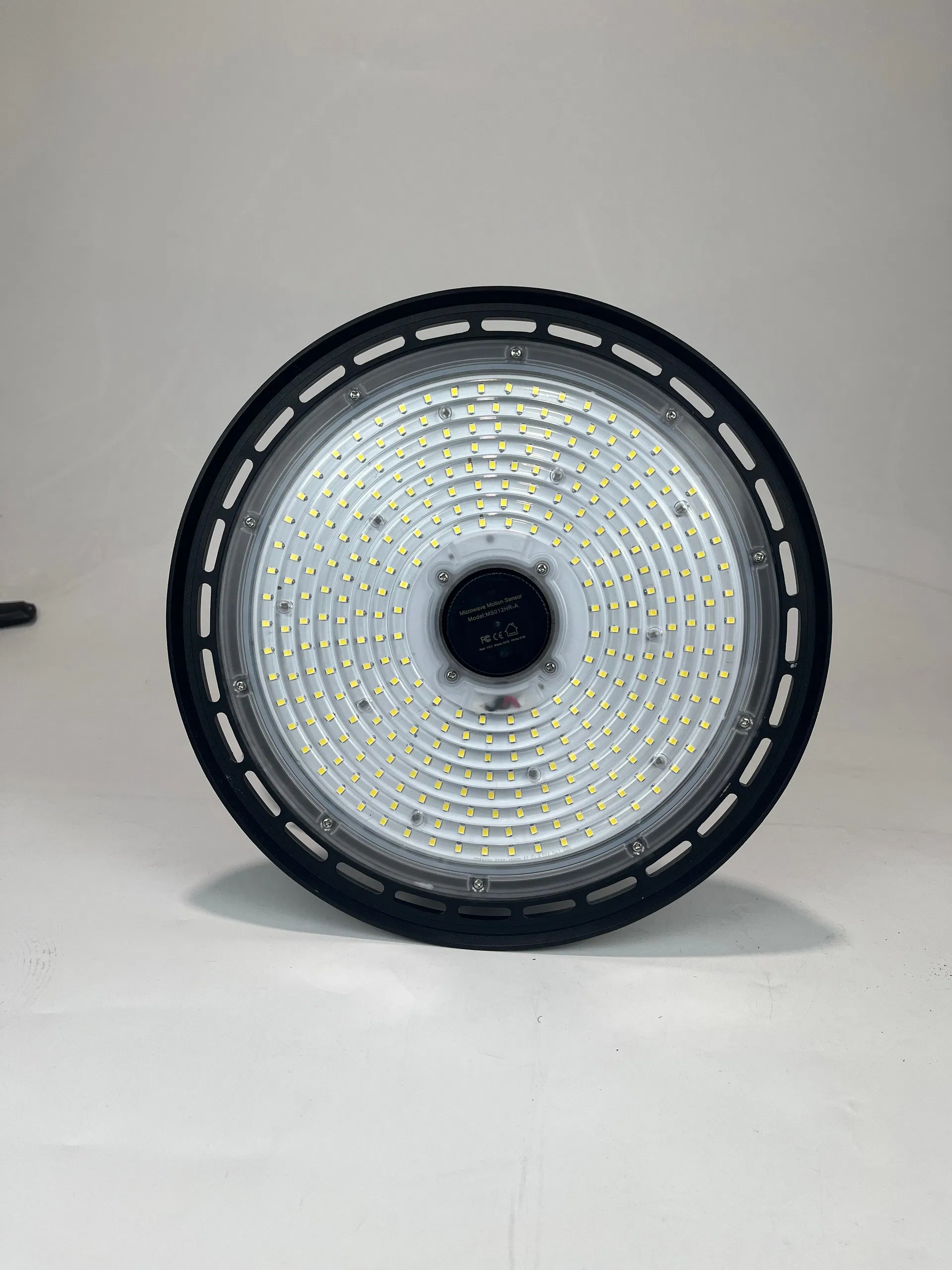 200W Luz de Teto LED com Sensor de Movimento para UFO, Fixture Resistente às Intempéries, Iluminação Eficiente para Armazém, Oficina, Sótão