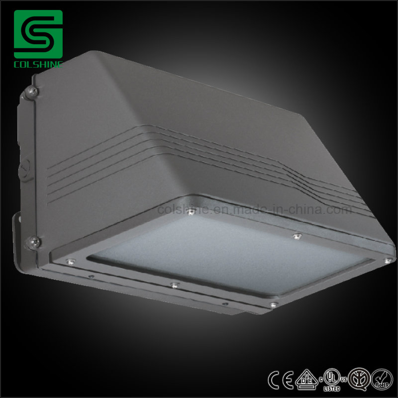 Iluminação Externa IP65 Luz de Parede LED com Sensor de Movimento