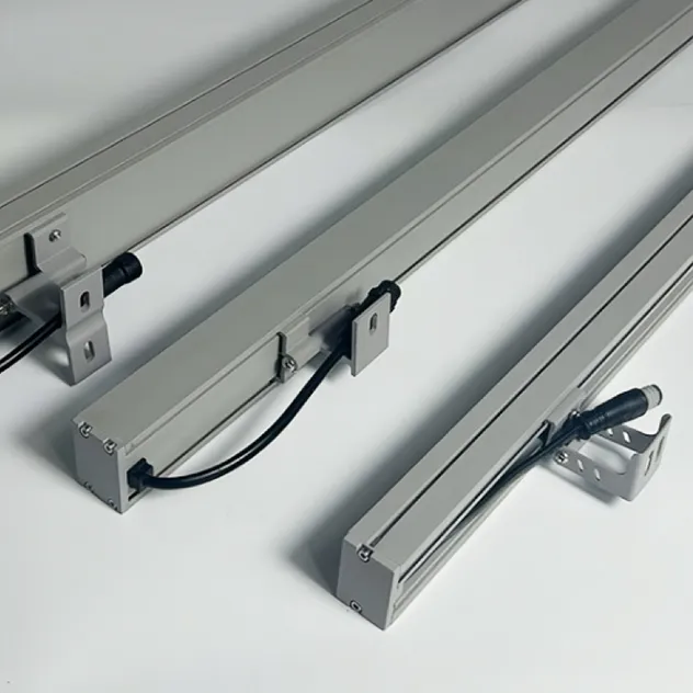 Luz linear rígida