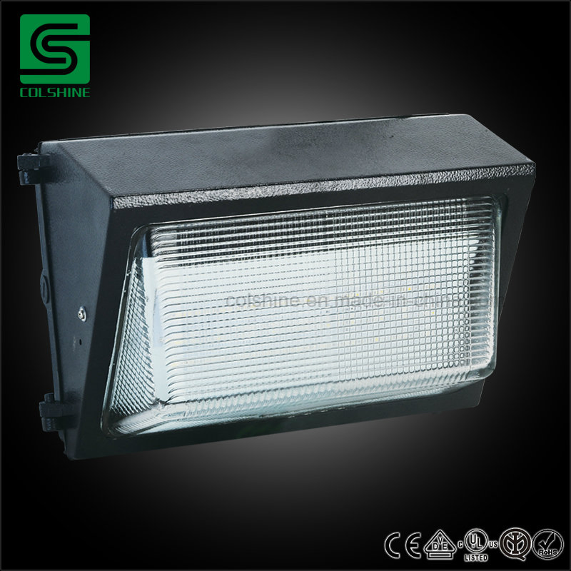 Iluminação Externa IP65 Luz de Parede LED com Sensor de Movimento