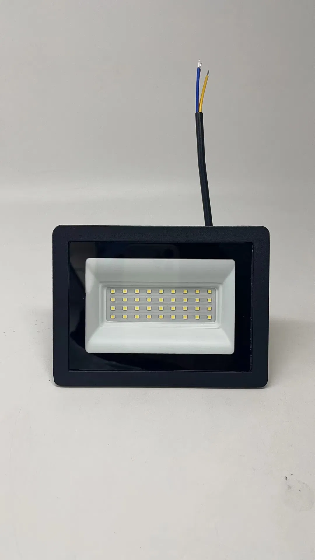 75% Custo Eficiente IP65 ERP2.0 Luz de Inundação LED RGB Dimmable EMC 10W-100W com Sensor