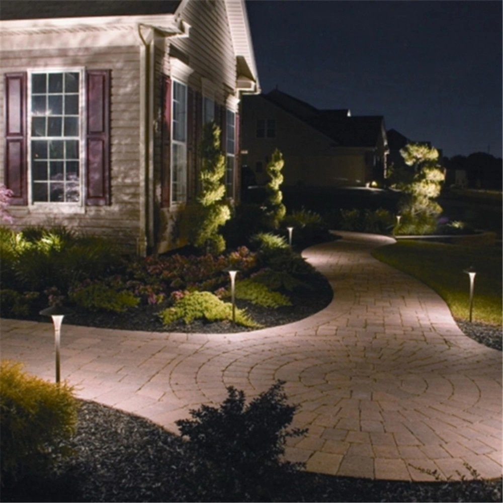 Lt2411 Luzes de Caminho Pequenas em Bronze Antigo com Construção em Latão Fundido de Baixa Tensão para Iluminação de Jardins Externos