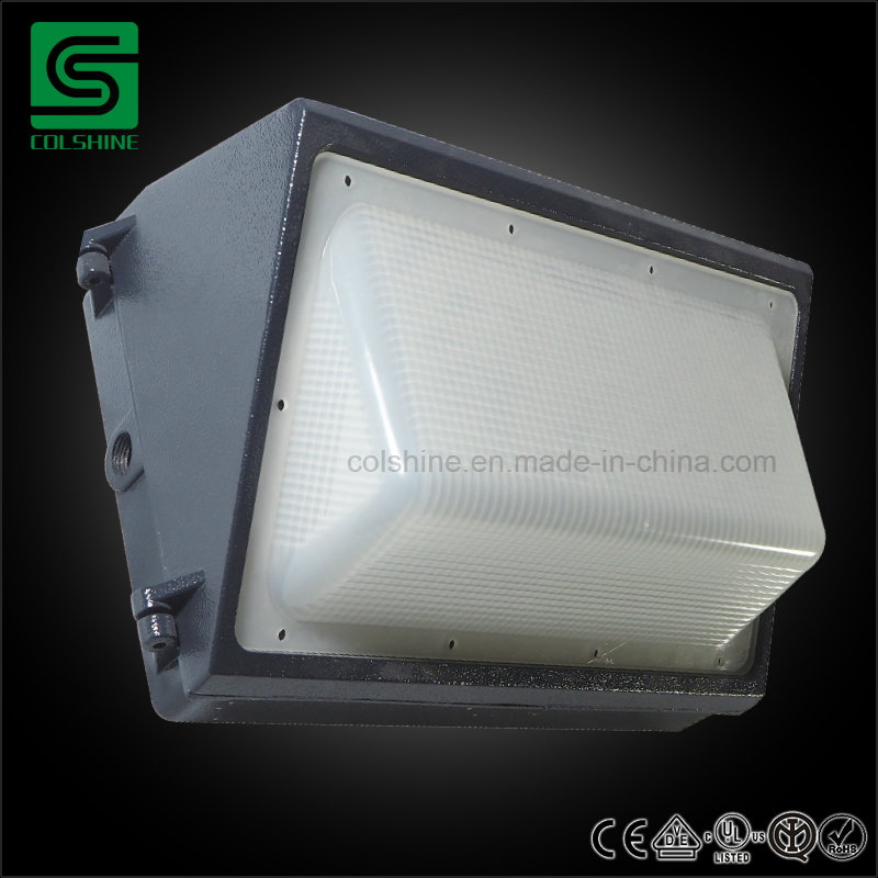 Iluminação Externa IP65 Luz de Parede LED com Sensor de Movimento