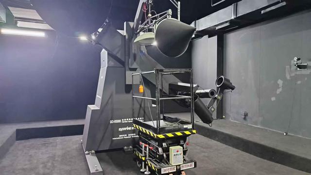 Instalação de fabricação da Dongguan Herea Lighting Co. Ltd com maquinário de teste automatizado