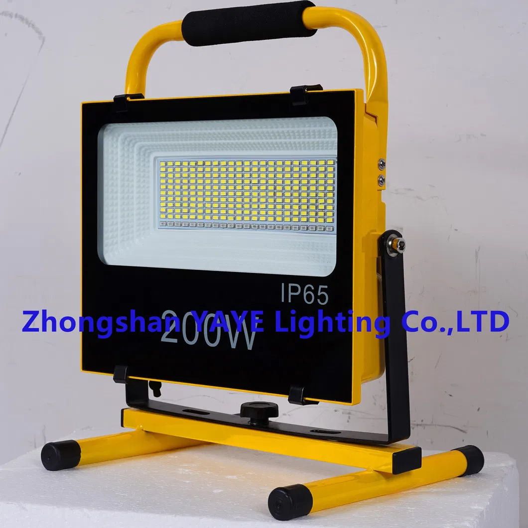 Fabricante de Fábrica Solar 100W/200W/300W Luz de Inundação LED Portátil Recarregável de Emergência