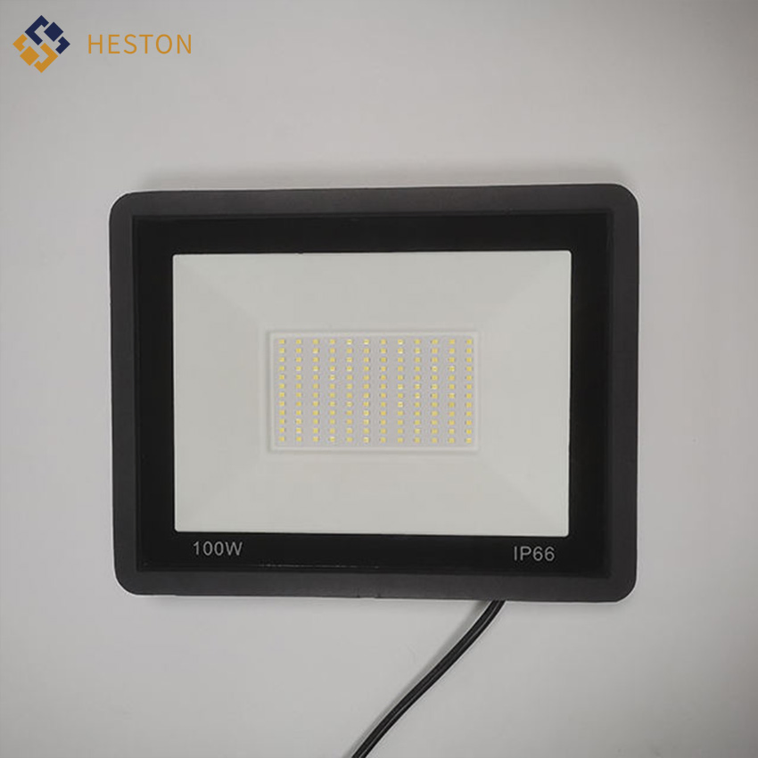 Luz de Inundação LED 100W 6000K IP66 Iluminação Projetora LED para Exterior Luz de Segurança