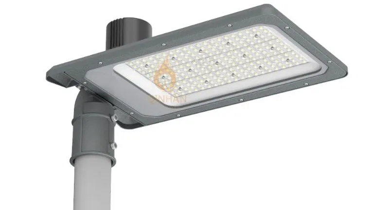 Iluminação LED de Rua Urbana em Área Pública com Sensor de Movimento 150W