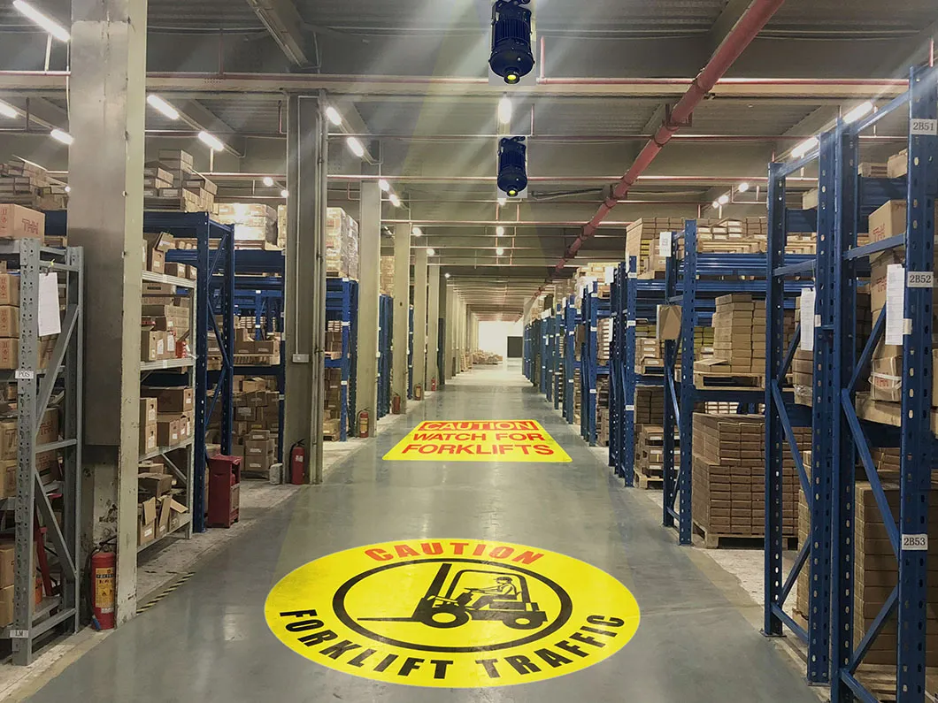 Controle de Sensor LED 150W Sinais Personalizáveis Projetor Industrial Uso para Segurança de Passagem de Empilhadeira Iluminação de Advertência