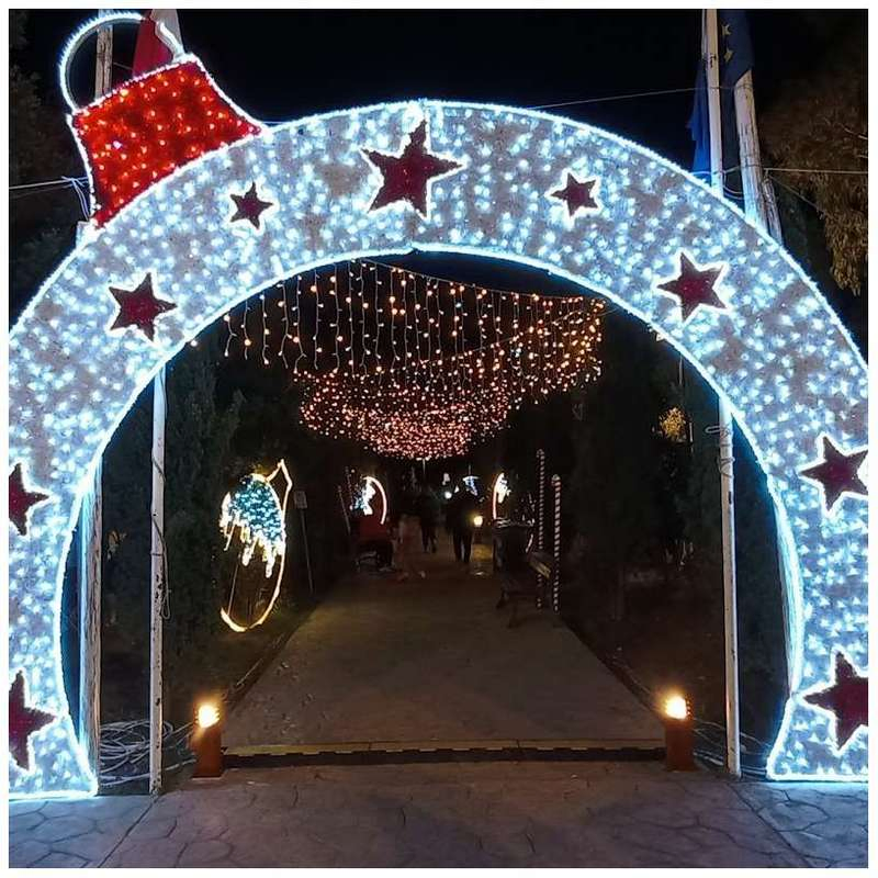 Iluminação Anpu Bauble Dourado LED para Exterior Túnel