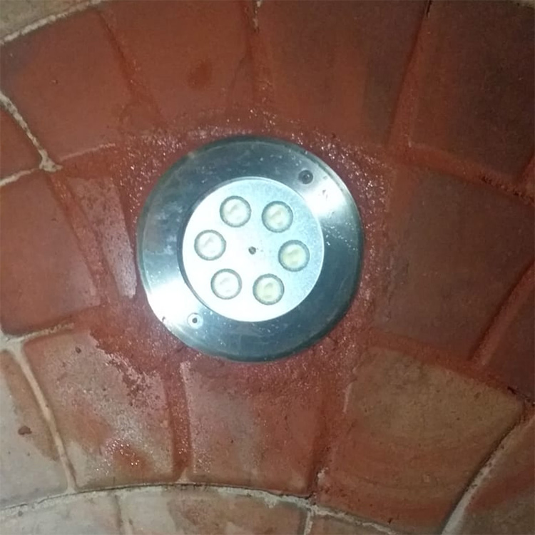 12V 220V Luz LED subaquática embutida à prova d'água IP68 Iluminação de deck luz externa para paisagismo de jardim