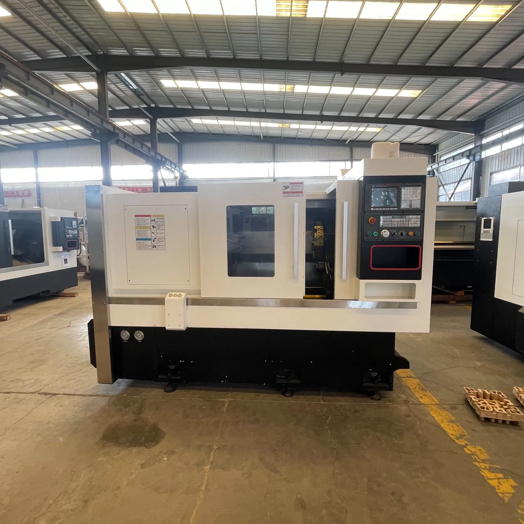 مبيعات مباشرة من المصنع لسلسلة Ck5675 من المخرطة CNC، جودة موثوقة، وفصل جديد في الإنتاج الفعال