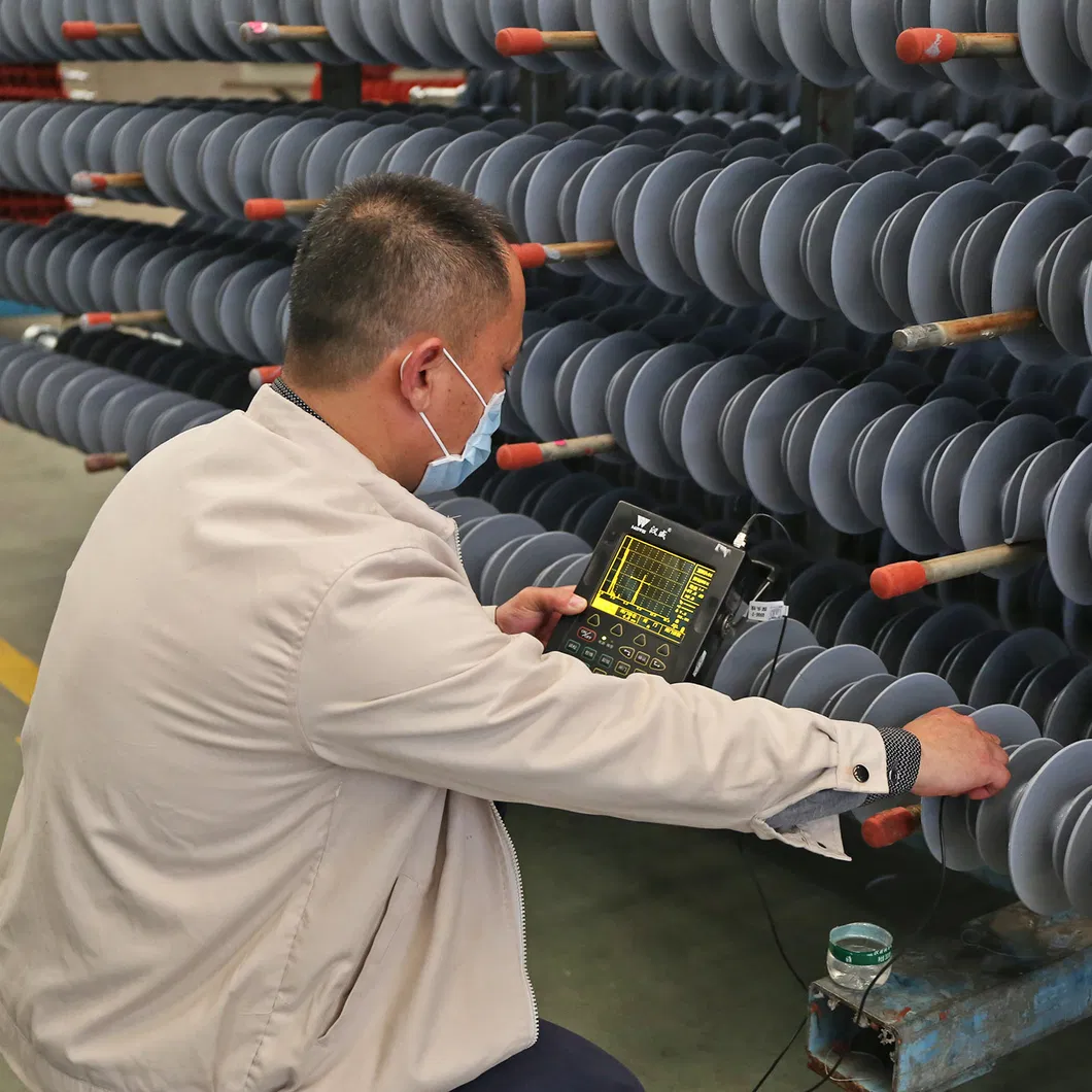 110kv~220kv عازل تعليق القضيب مركب بوليمر / عازل مطاط سيليكون