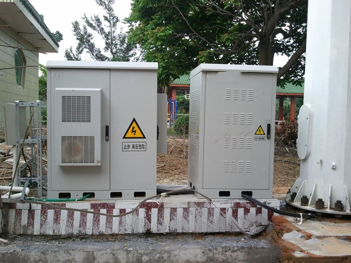 ISO9001 Certifiedall in One 100kw 200kwh LiFePO4 Solar Energy Storage Solution